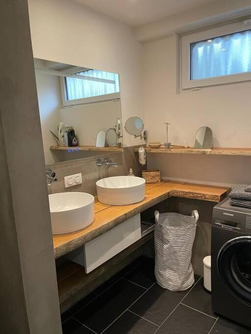 Joli Logement Avec Terrasse La Cigale 6 A 8 Personnes Орбе Екстериор снимка