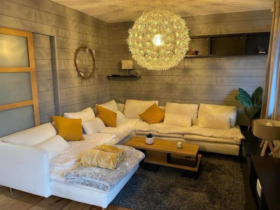 Joli Logement Avec Terrasse La Cigale 6 A 8 Personnes Орбе Екстериор снимка