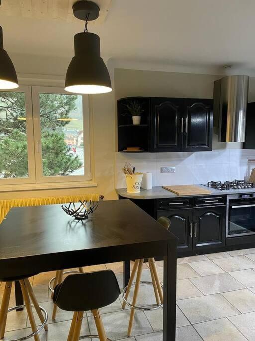 Joli Logement Avec Terrasse La Cigale 6 A 8 Personnes Орбе Екстериор снимка